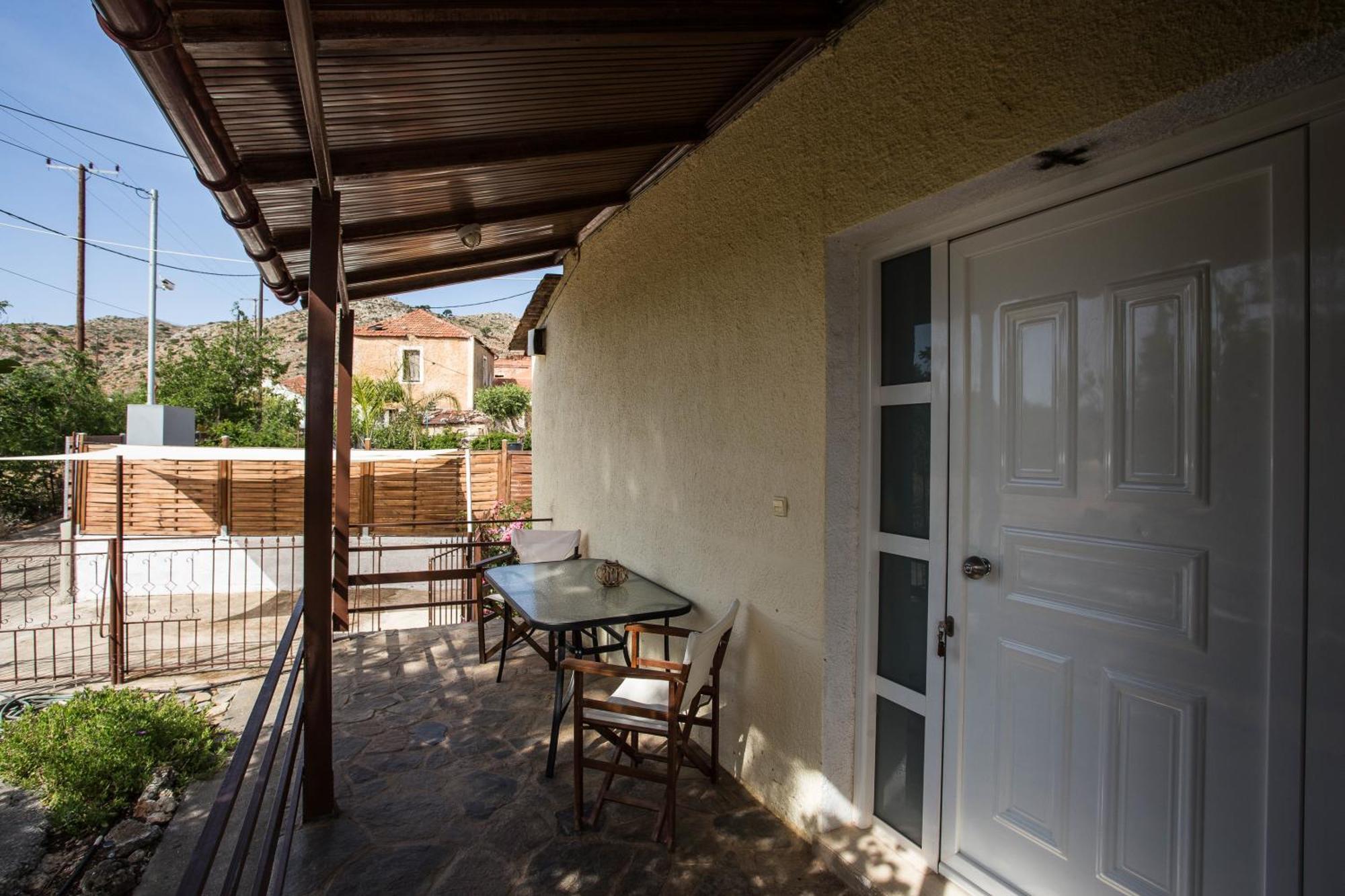 Kamera House Khordhákion Esterno foto