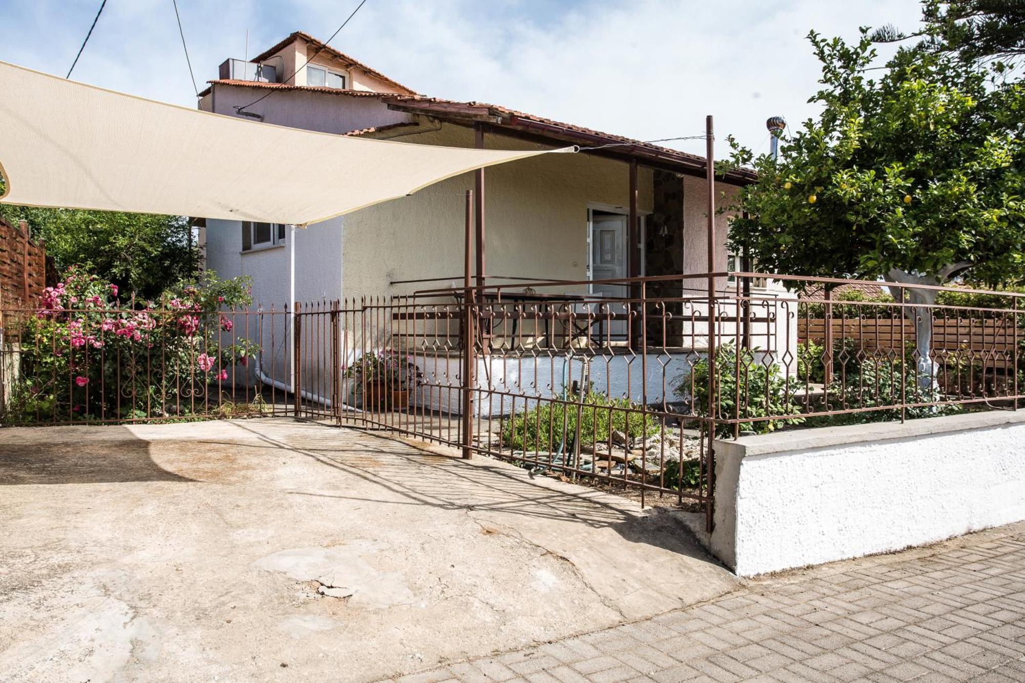 Kamera House Khordhákion Esterno foto